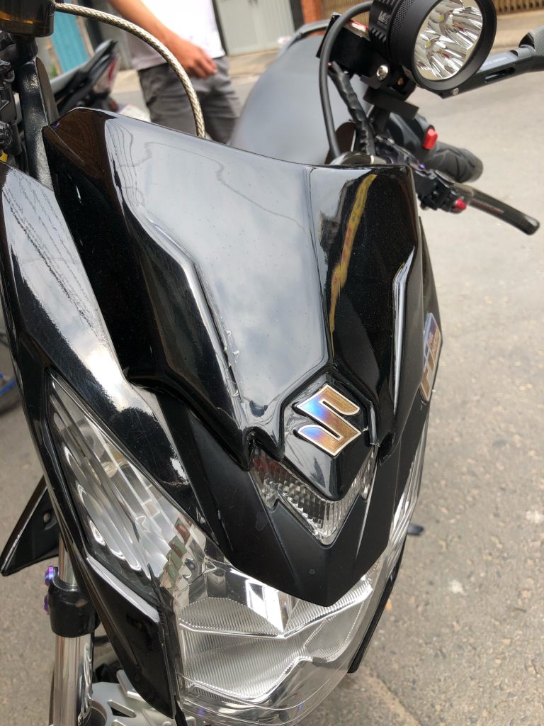 Ốp mão - Ốp đầu đèn RaiderFI - SatriaFI màu đen khói