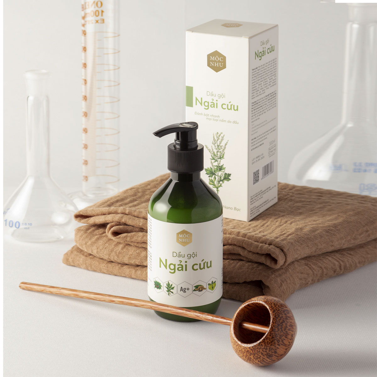 Dầu Gội Ngải Cứu Mộc Nhu 300ml - Giảm Gàu Ngứa - Giảm Nấm Da Đầu