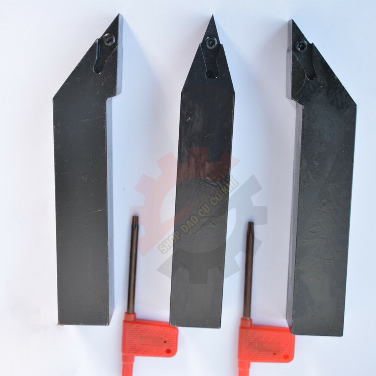 Cán dao tiện chạy ngoài, móc lỗ dùng lắp mảnh chíp VB16/VBMT16 Kyocera góc mũi R0.4 chuyên chạy thép