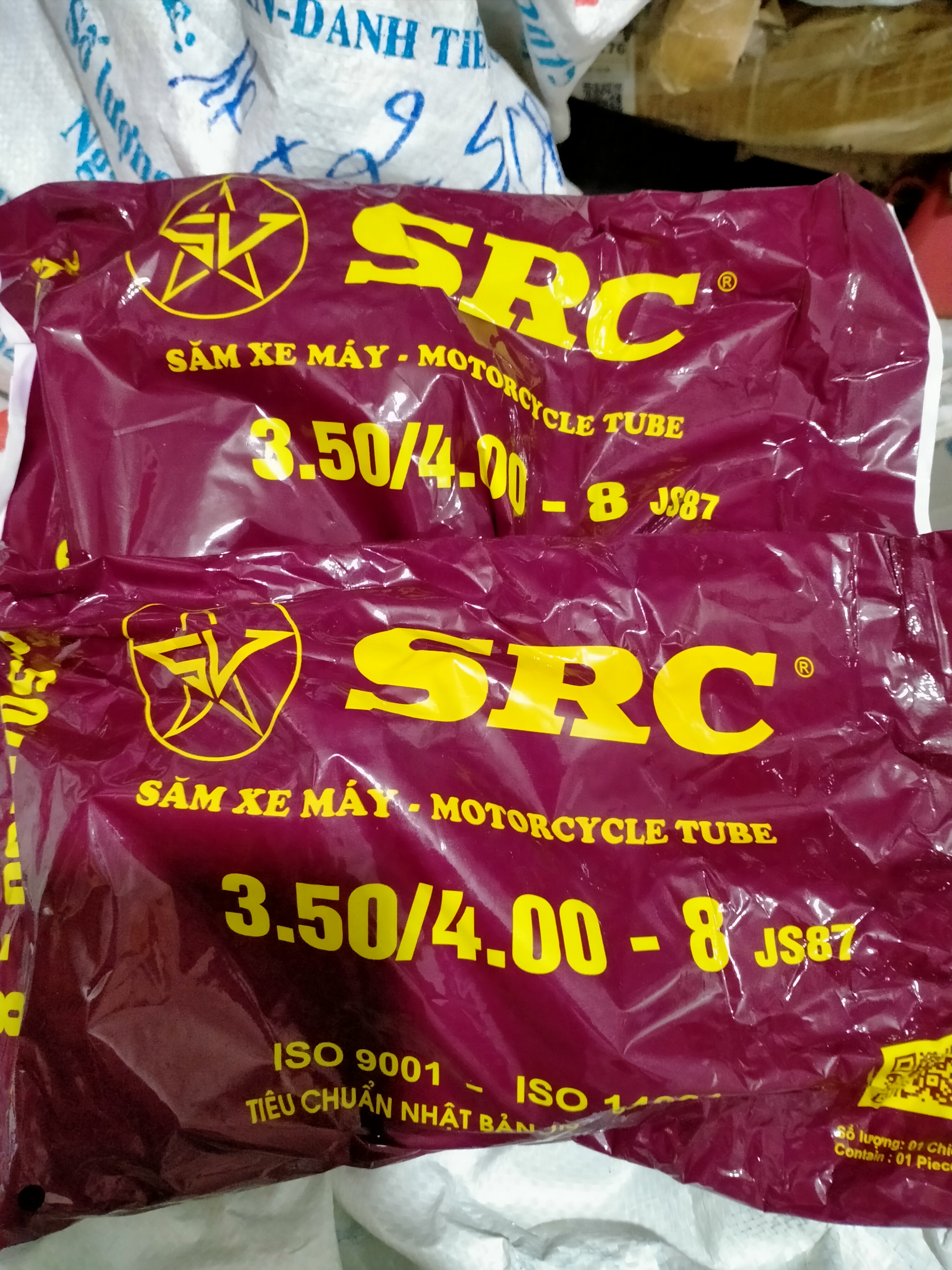 Ruột xe máy 3.50/4.00-8 sao vàng van cong