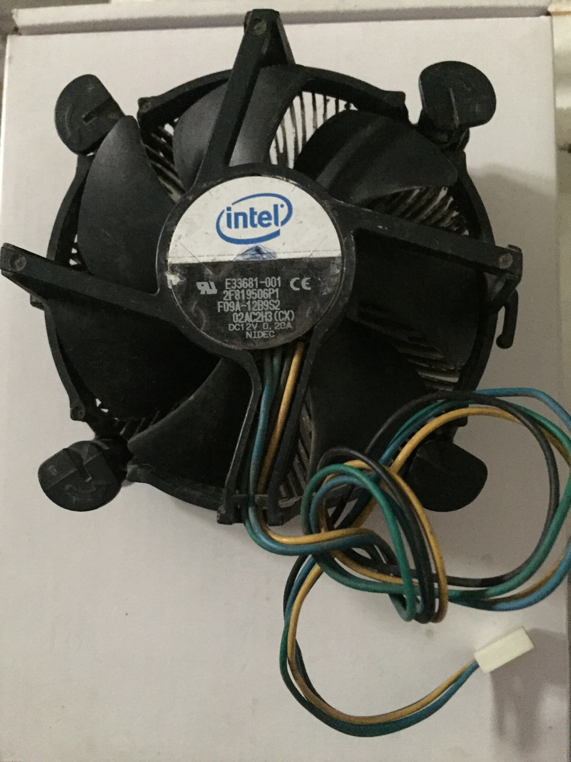Quạt gió tản nhiệt cpu socket 775