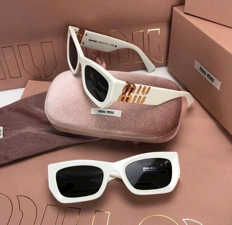 Kính mát nữ M222 gọng wayfarer chất liệu acetate màu trắng đen tặng khăn