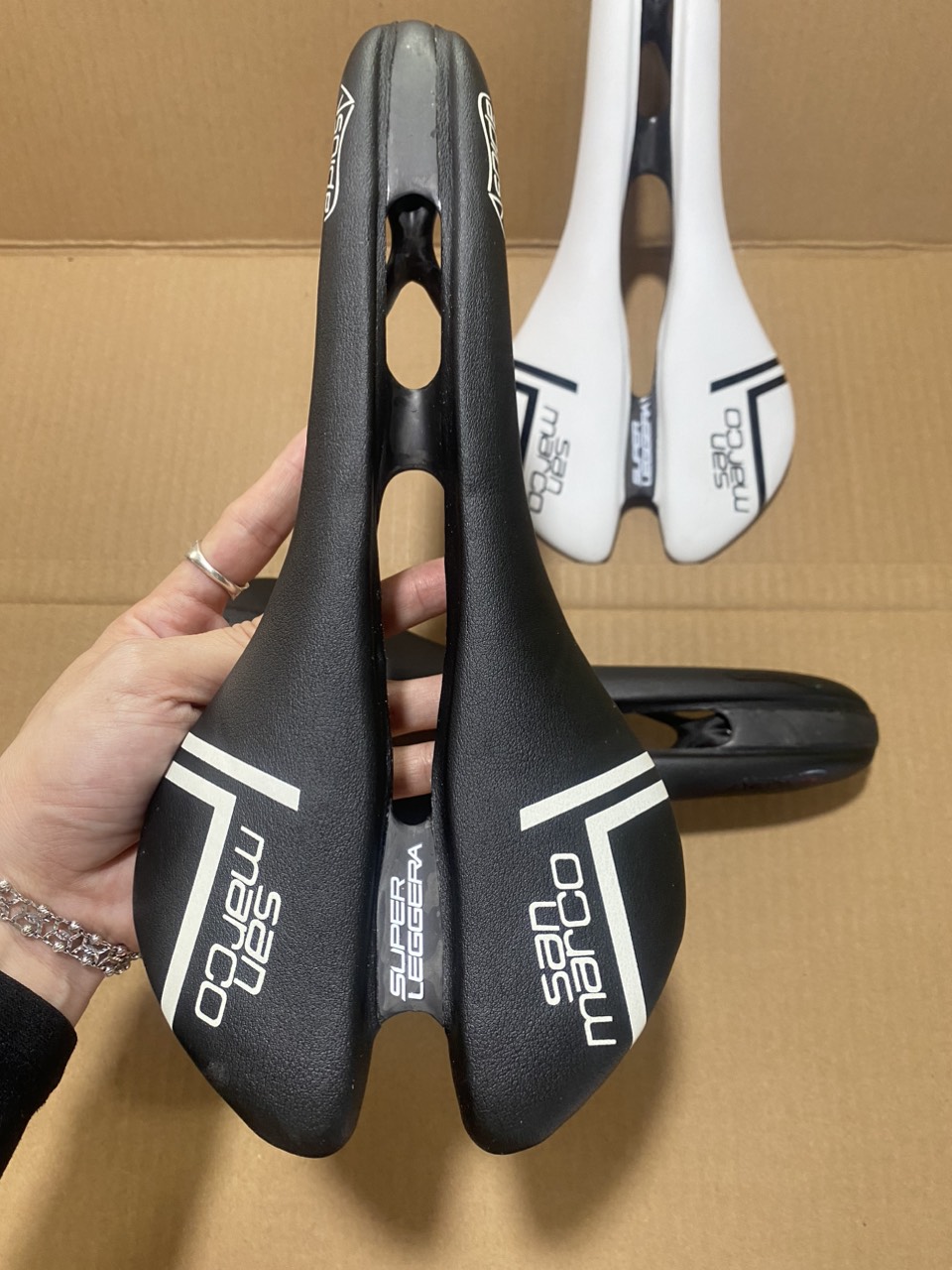 Yên xe đạp carbon siêu nhẹ selle san marco