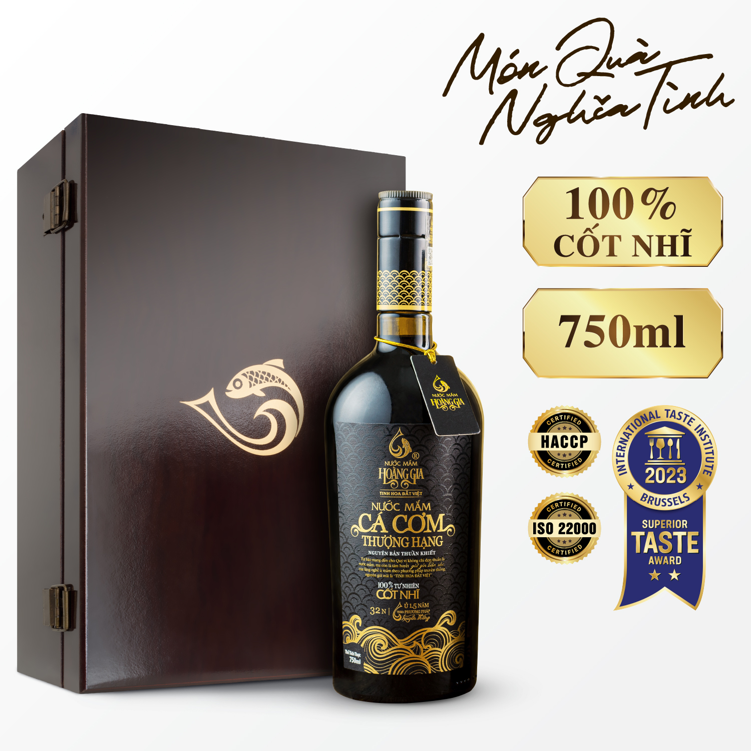 Nước mắm Hoàng Gia 750ml (Hộp gỗ)