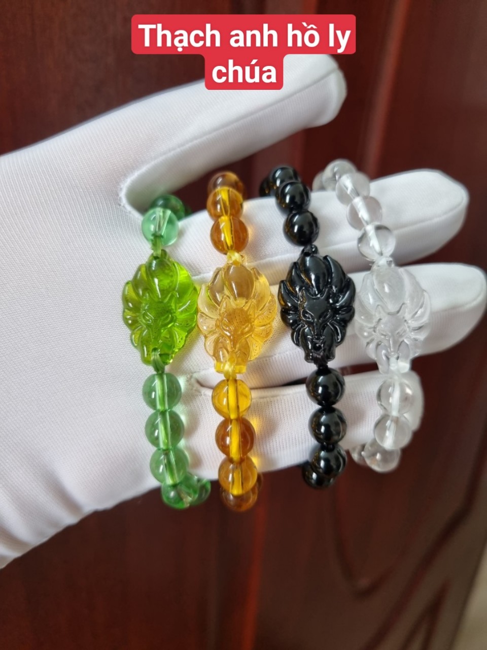 Vòng đá phong thủy hồ ly chúa