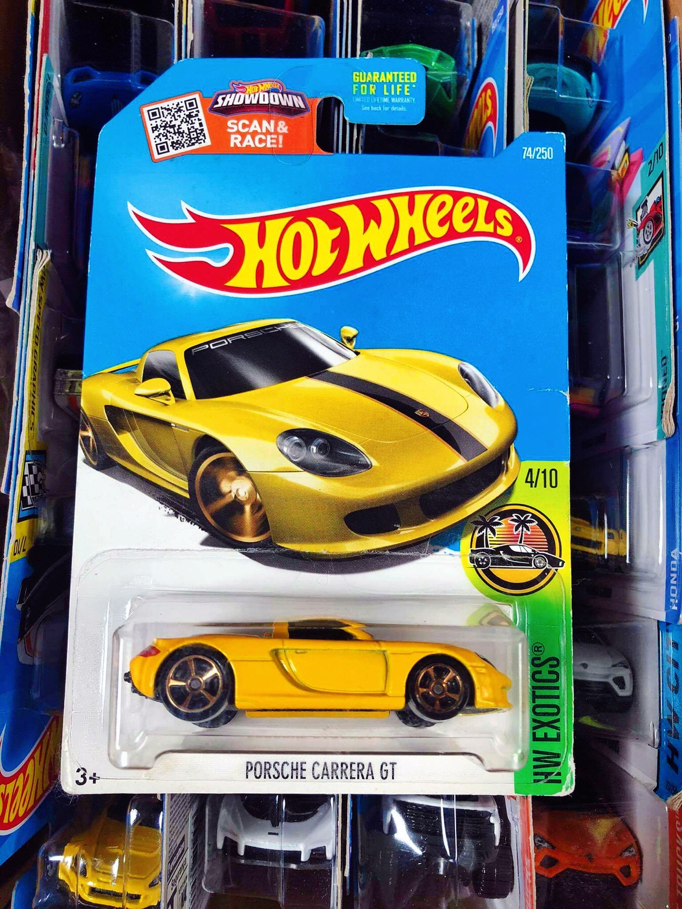 Xe mô hình hot wheels tỉ lệ 1:64 "porsche carrera gt"
