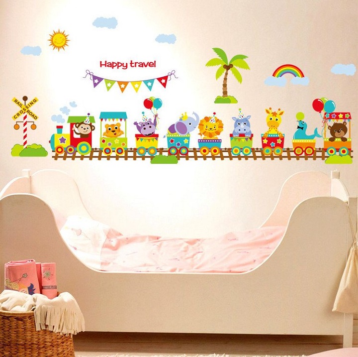 Decal dán tường hình thú đoàn tàu