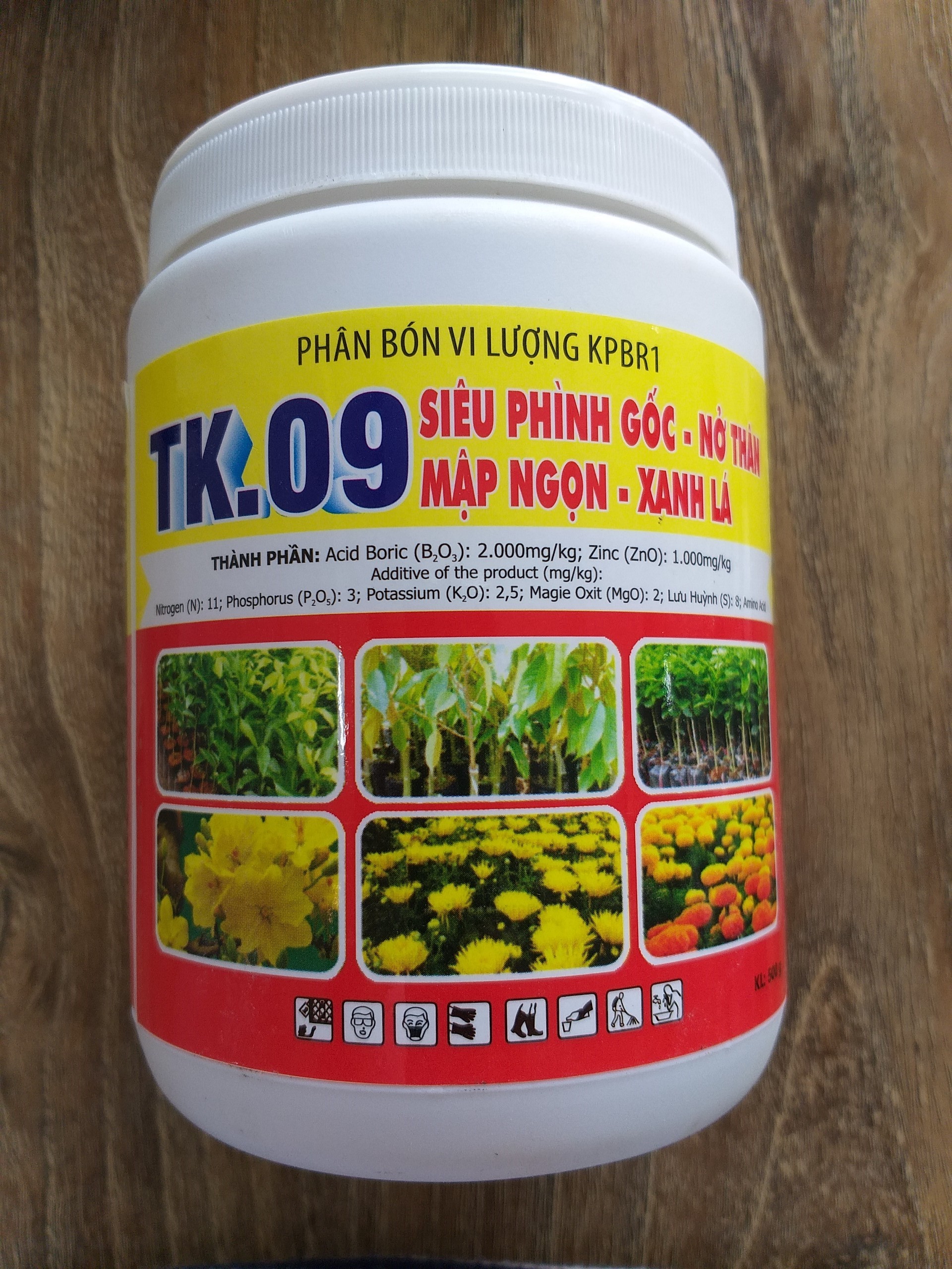 Phân bón vi lượng TK.09 - Siêu phình gốc - Nở thân mập ngọn - Xanh lá - 500GR