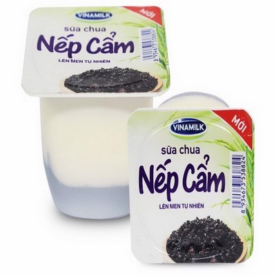Sữa chua nếp cẩm VinaMilk