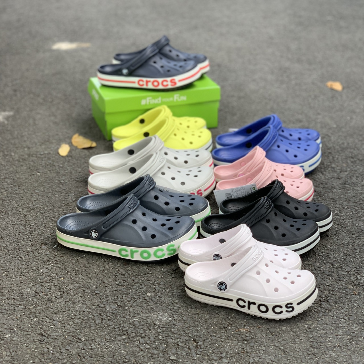 Cross Baya Sandals for Men and Women with Cross Straps in All Colors - First Class Product + 12 Stickers - Youthful Dynamic Style