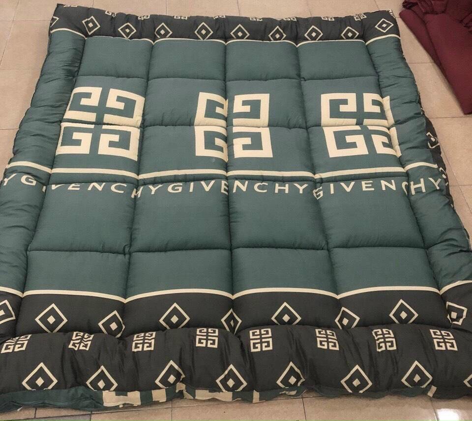 [TẶNG 01 ĐÔI TẤT NAM HOẶC NỮ] Tấm nệm mềm Topper cao cấp, tấm nệm tiện dụng dùng trực tiếp hoặc trải trên đệm êm ái đủ kích thước