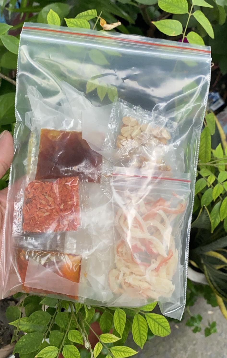 Bánh tráng trộn khô mực - ăn vặt bánh tráng