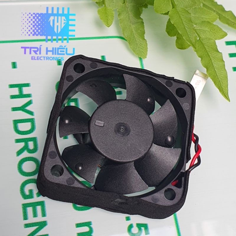 Quạt tản nhiệt đệm từ siêu êm sunon maglev 12v 5x5 cm ha50151v4