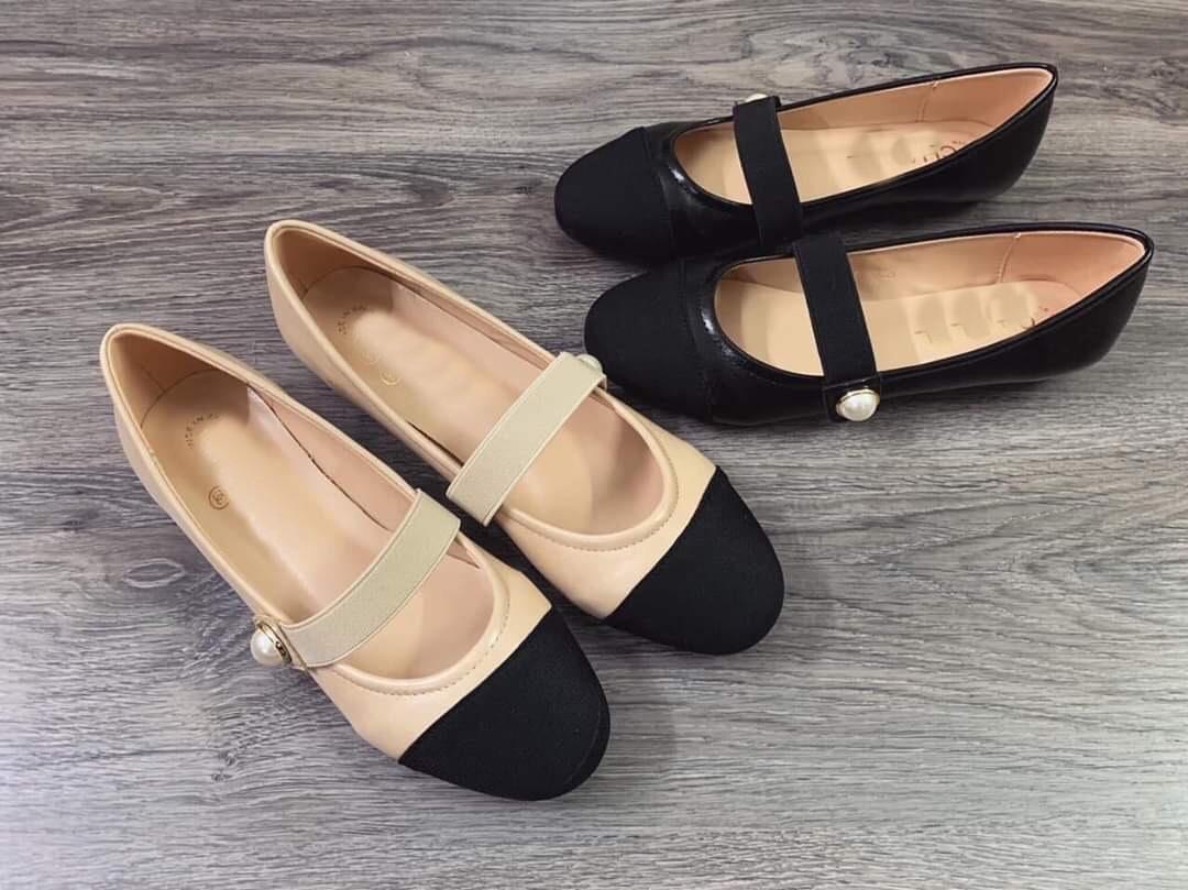 Giày mọi nữ thời trang mũi phối màu đen và kem có quai ngang siêu độc (ẢNH CHỤP THẬT)