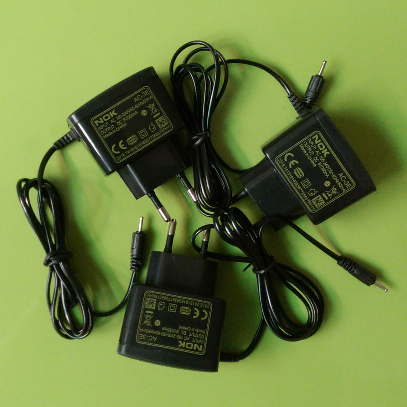 [HCM]Sạc chân kim đầu nhỏ cho Nokia 1280 1200 6300 1202 zin new