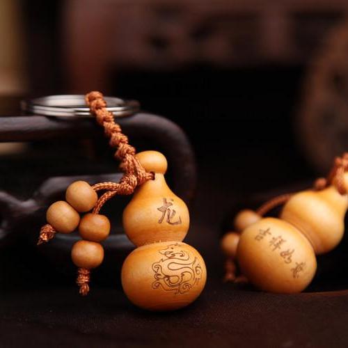 Móc Khóa Gỗ Vàng Hình Hồ Lô May Mắn Khắc 12 Con Giáp ( 1 cái )