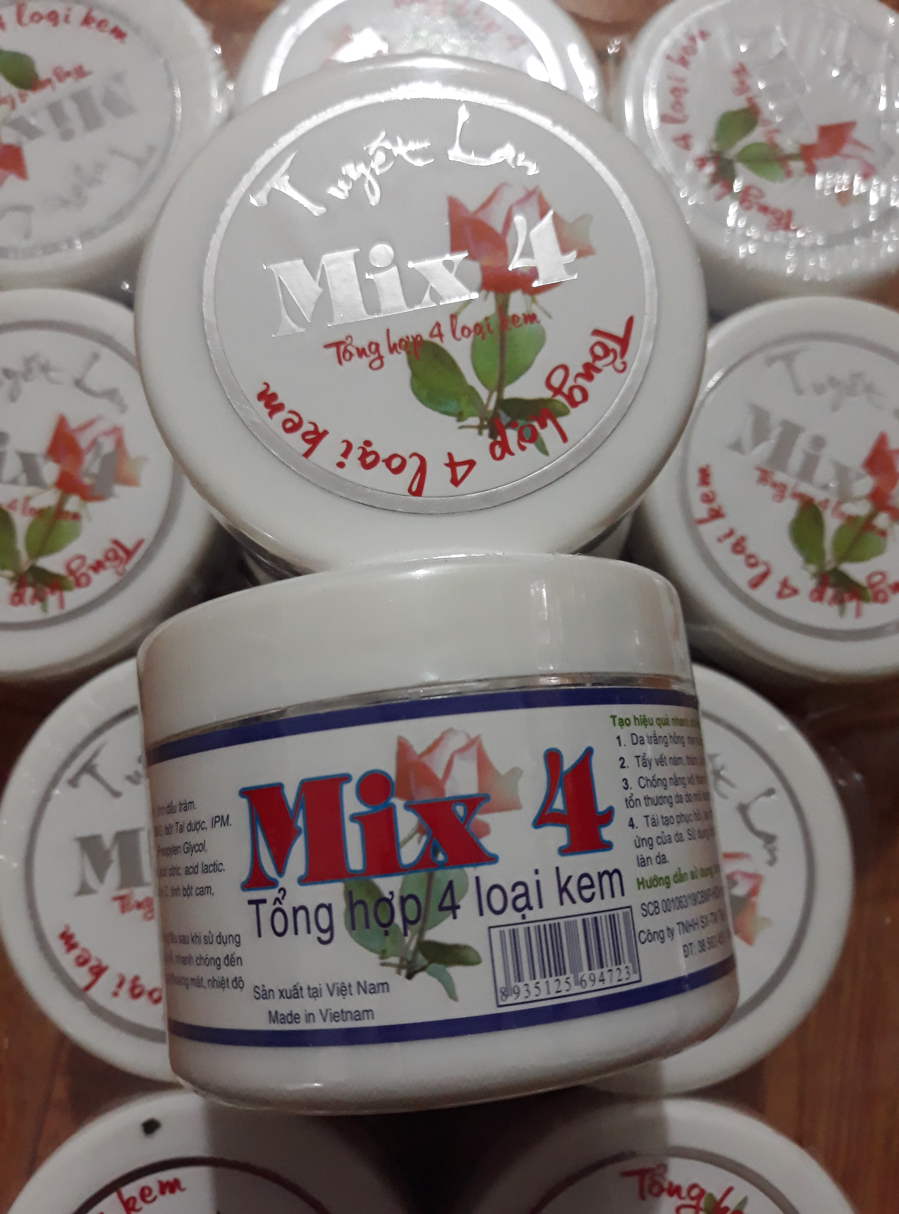 kem trắng da mix4 tuyết lan