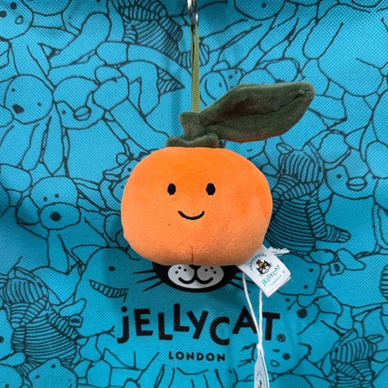 jellycat Mặt dây chuyền có cả ba thẻ và một con dấu thép, khắc hình Gấu Barcelona, Cà Tím và Bánh Sừng Bò.   Nhiều kiểu quà tặng khác nhau - 2