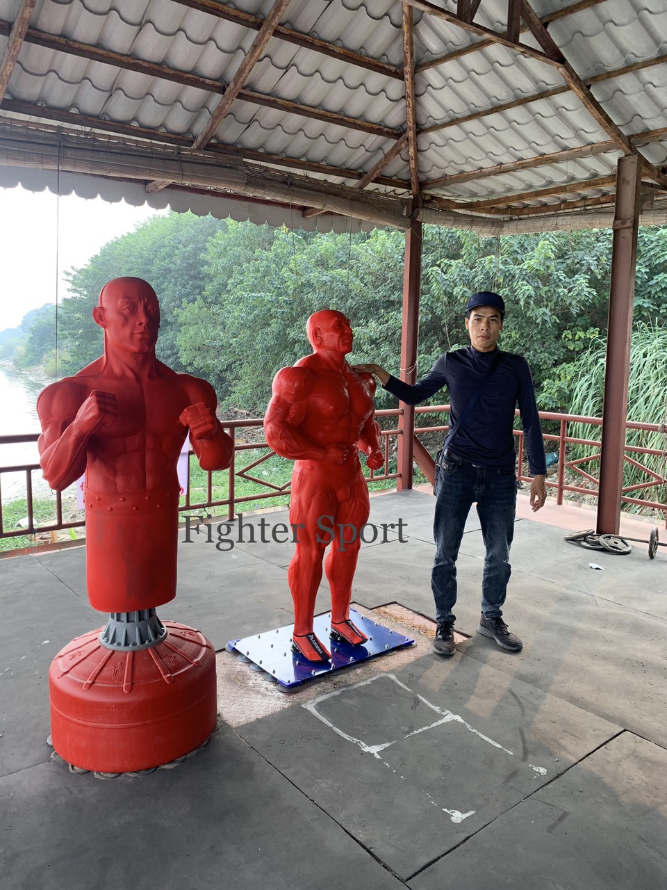 hình nộm silicon cao cấp , trụ đấm boxing tự đứng (  giá và ship liên hệ shop )