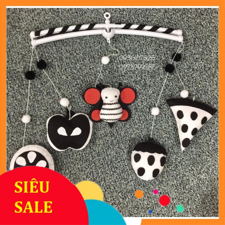 Treo nôi đen trắng Trái cây vùng nhiệt đới cho bé 0 - 3m giúp kích thích thị giác và vận động của bé