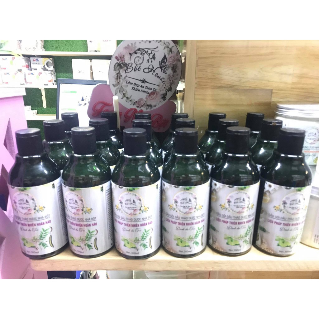 Dầu gội thảo dược nhà bột