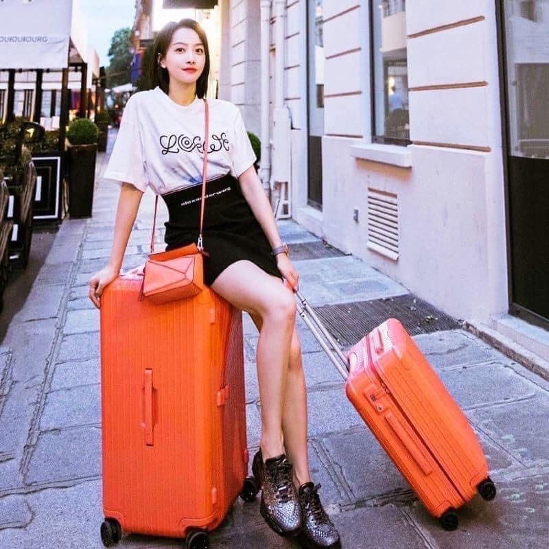 VALI SIÊU TO KHỔNG LỒ SIZE 28 INCH 32 INCH NHỰA DẺO CHỐNG VA ĐẬP