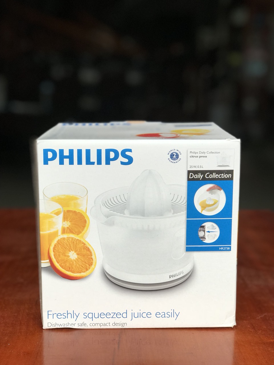 Máy vắt cam Philips HR2738