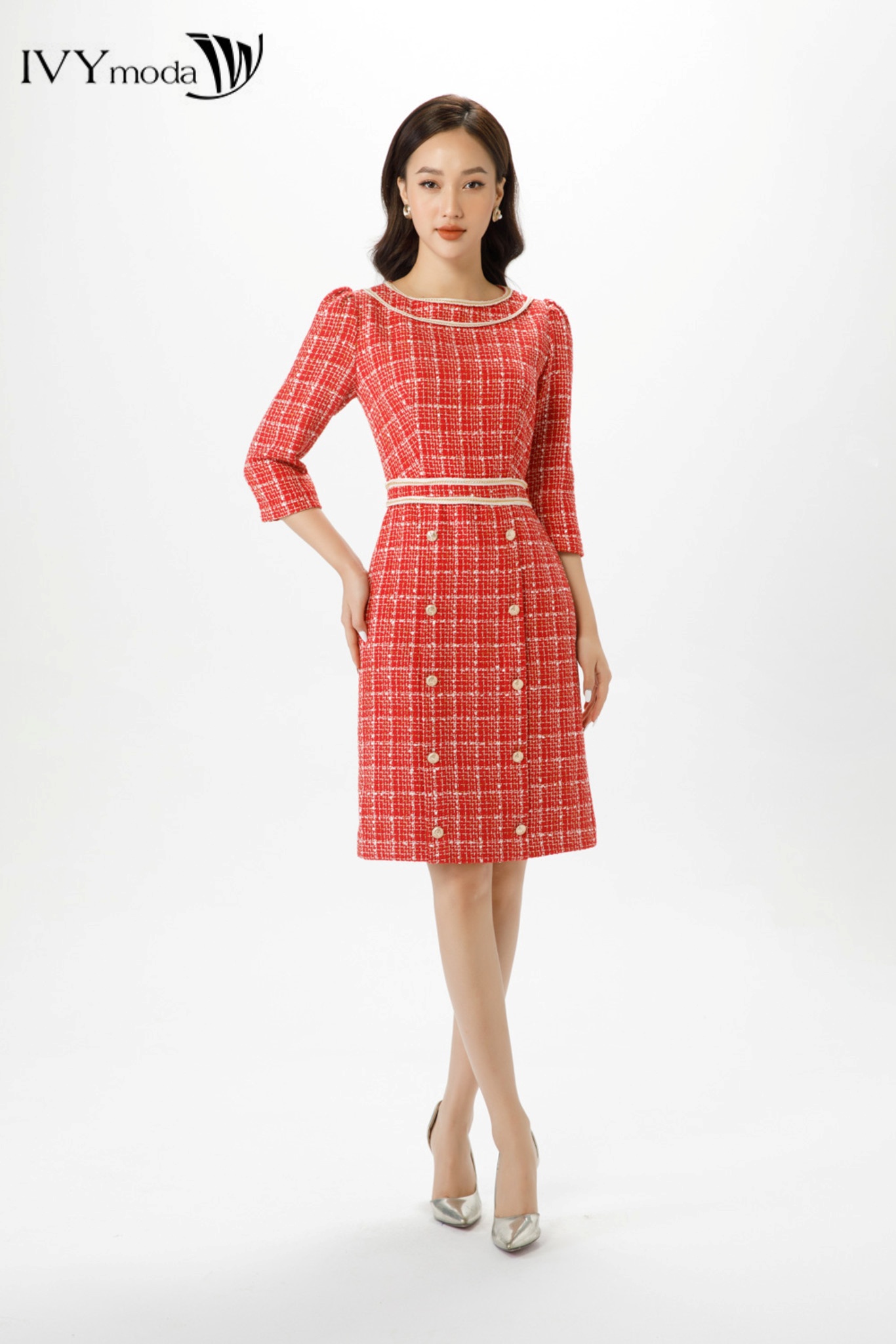 Đầm tweed kẻ đỏ 2 lớp cổ tròn ivy moda ms 48m7105