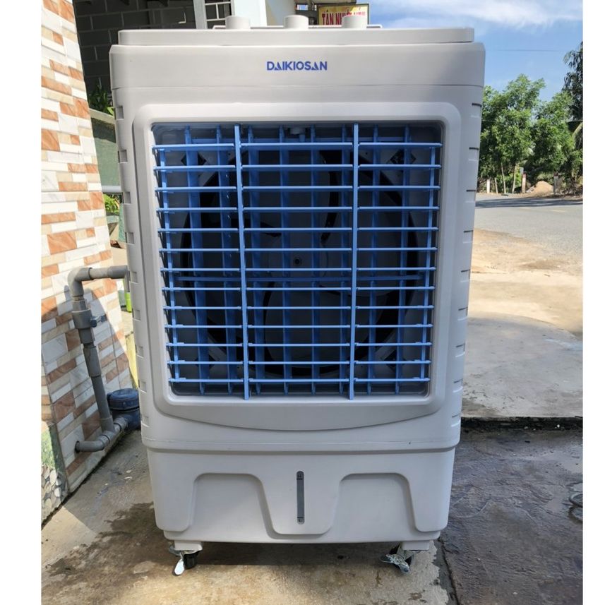 Quạt điều hòa hơi nước daikiosan dka-04500a trưng bày đẹp mới 98-99% -, phạm vi làm mát 25 - 30m² , công suất 175w, bình nước 32 lít