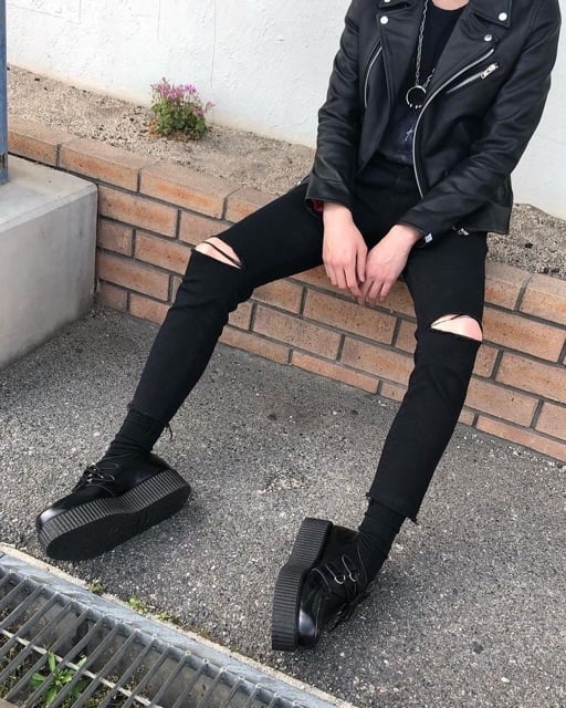 Quần Jeans Đen Xả Lai  Phong cách Hàn Quốc ( jean co giãn tốt )