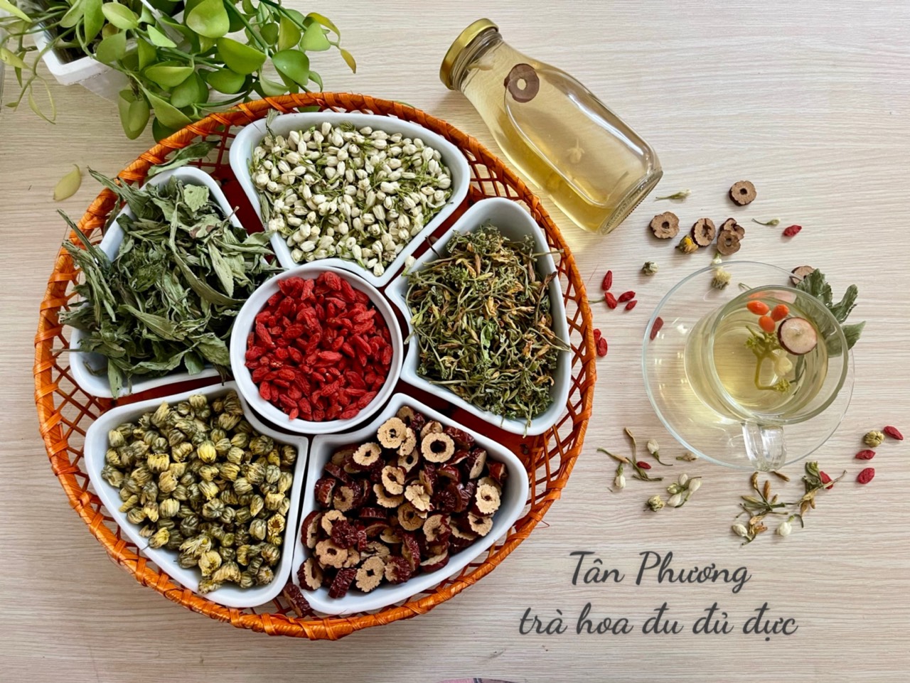 Trà hoa đu đủ đực thảo mộc sấy lạnh tốt cho tiêu hoá, ổn định đường huyết - Tân Phương trà