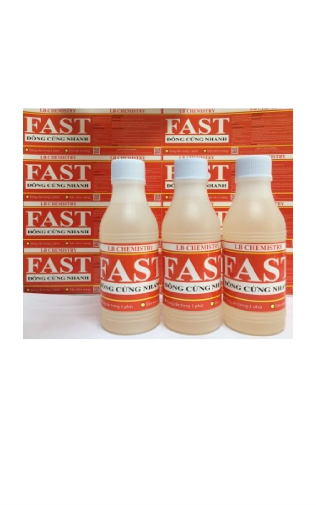 Phụ gia đông kết nhanh FAST (250ml). Chất lỏng trộn với xi măng để rút ngắn thời gian đông cứng