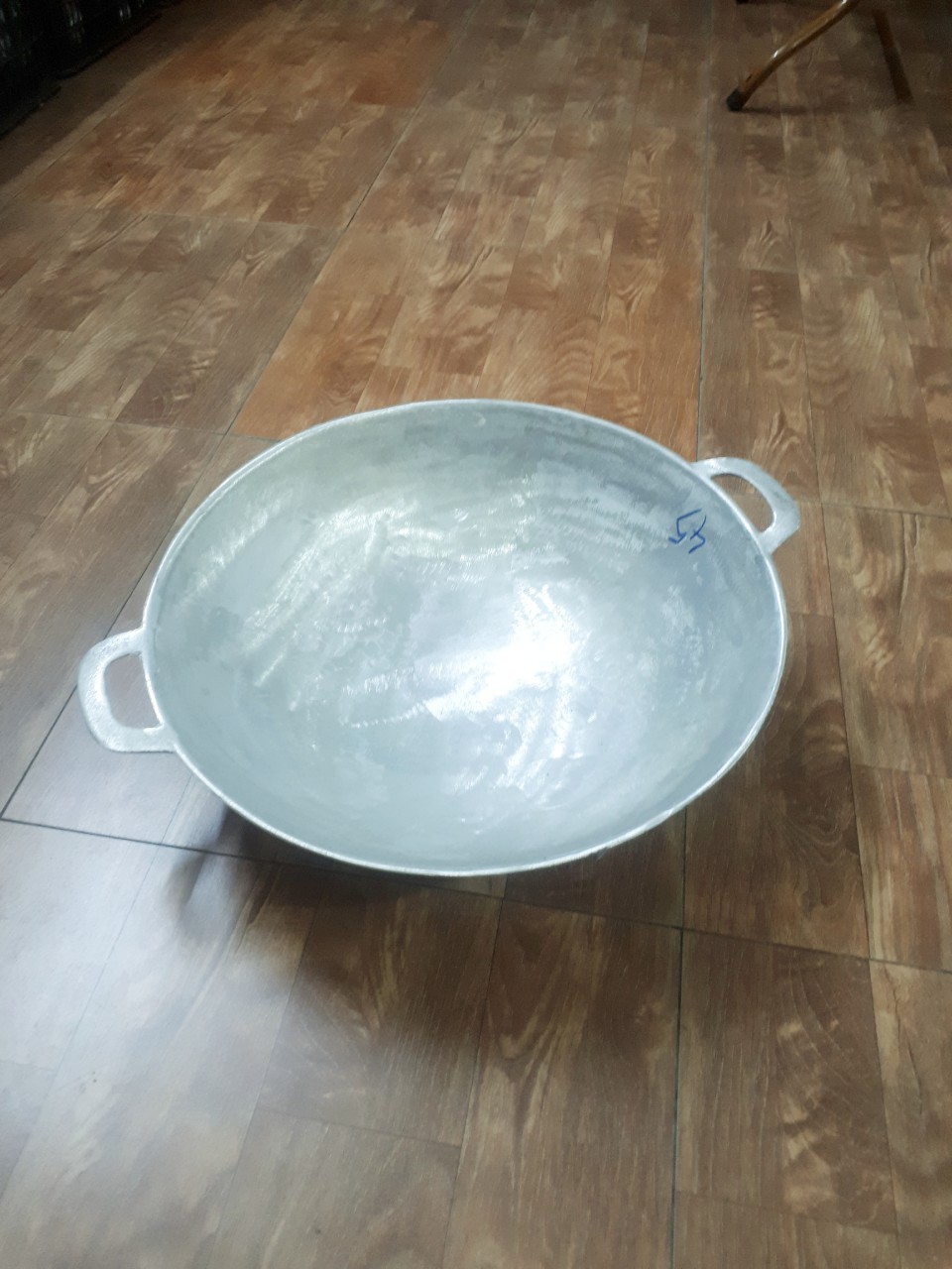Chảo gang đáy võng cỡ lớn đường kính 45cm - chiên cơm, xào nấu thức ăn