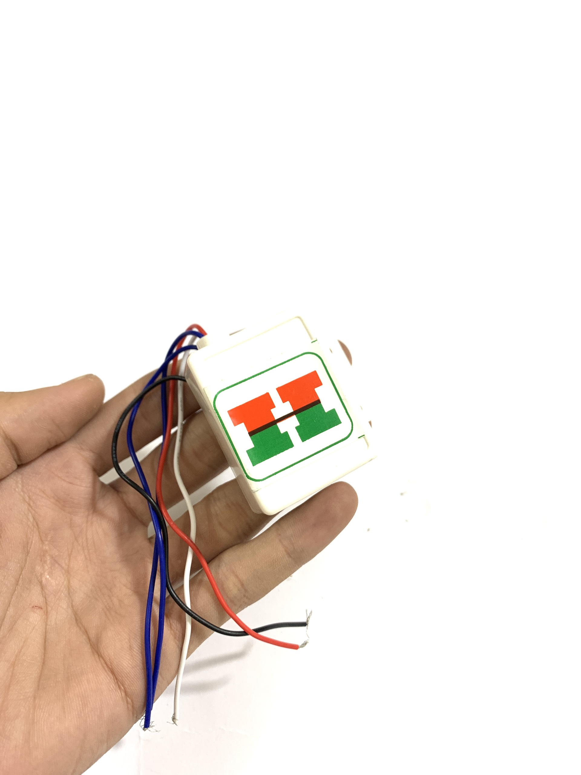Chíp xi nhan chữ H, chip đá đèn, nháy đuổi cực xịn