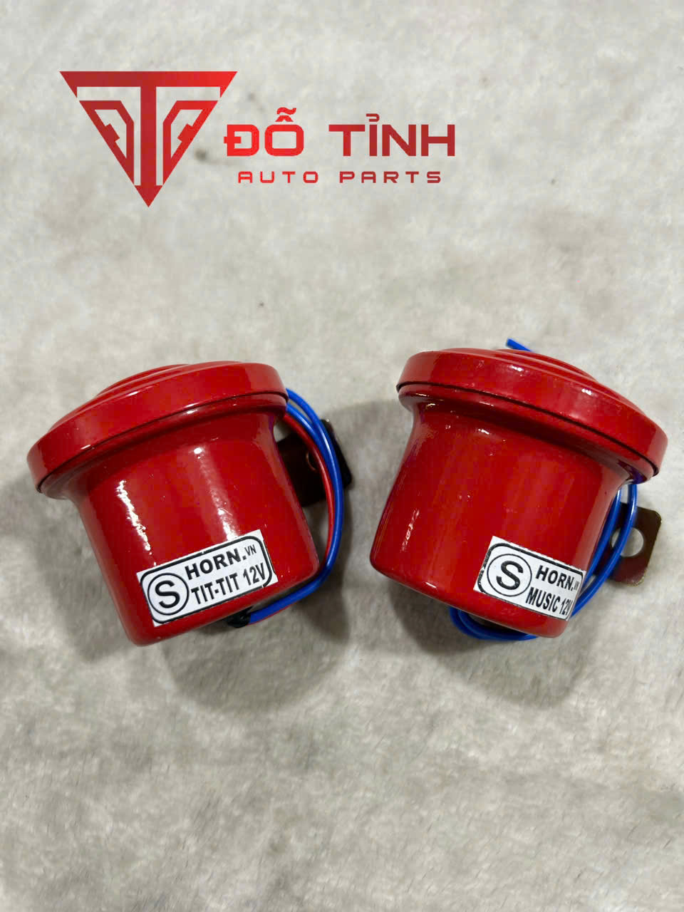 Còi lùi, xi nhan, còi de tít tít, nhạc cho ô tô, công nông, ba gác... Còi lùi đỏ điện 12v-24v.