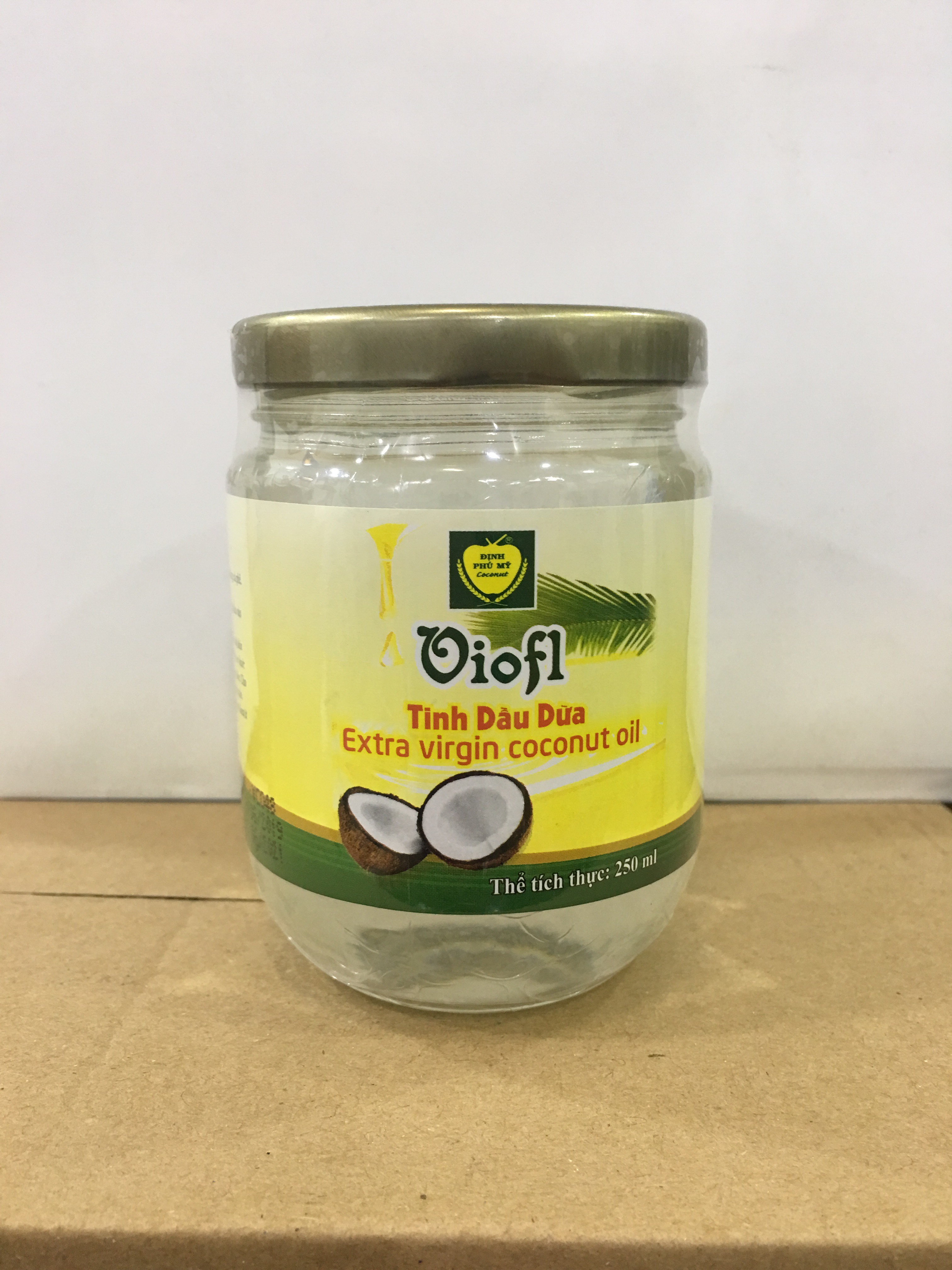 Tinh dầu dừa hữu cơ ép lạnh VIOFL (lọ 500ml)