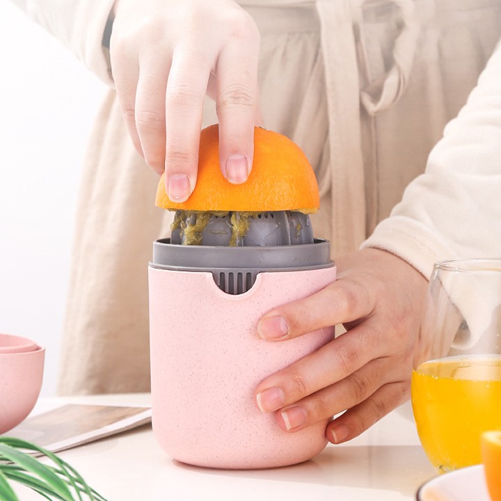 Dụng cụ vắt cam kiêm ép hoa quả 2in1 chất liệu nhựa lúa mạch an toàn tiện lợi