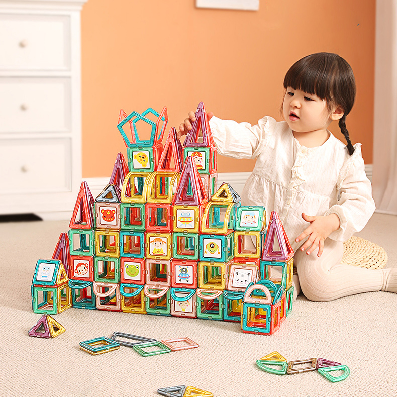 Bộ xếp hình nam châm cao cấp KUB 156 chi tiết, đồ chơi trẻ em Magnetic Blocks, đồ chơi giáo dục cho bé từ 1 - 6 tuổi