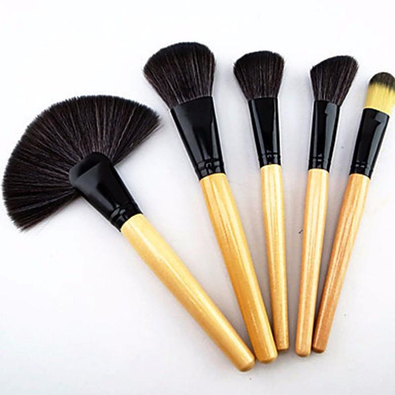 Bộ cọ 23 món đầy đủ cho mặt bạn luôn tươi xinh 107