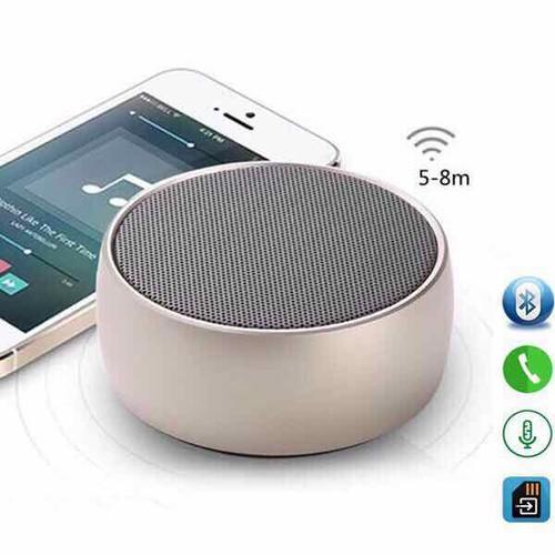 Loa bluetooth BS-01 bọc thép mini Đức, có thể sử dụng dây cap liên kết.