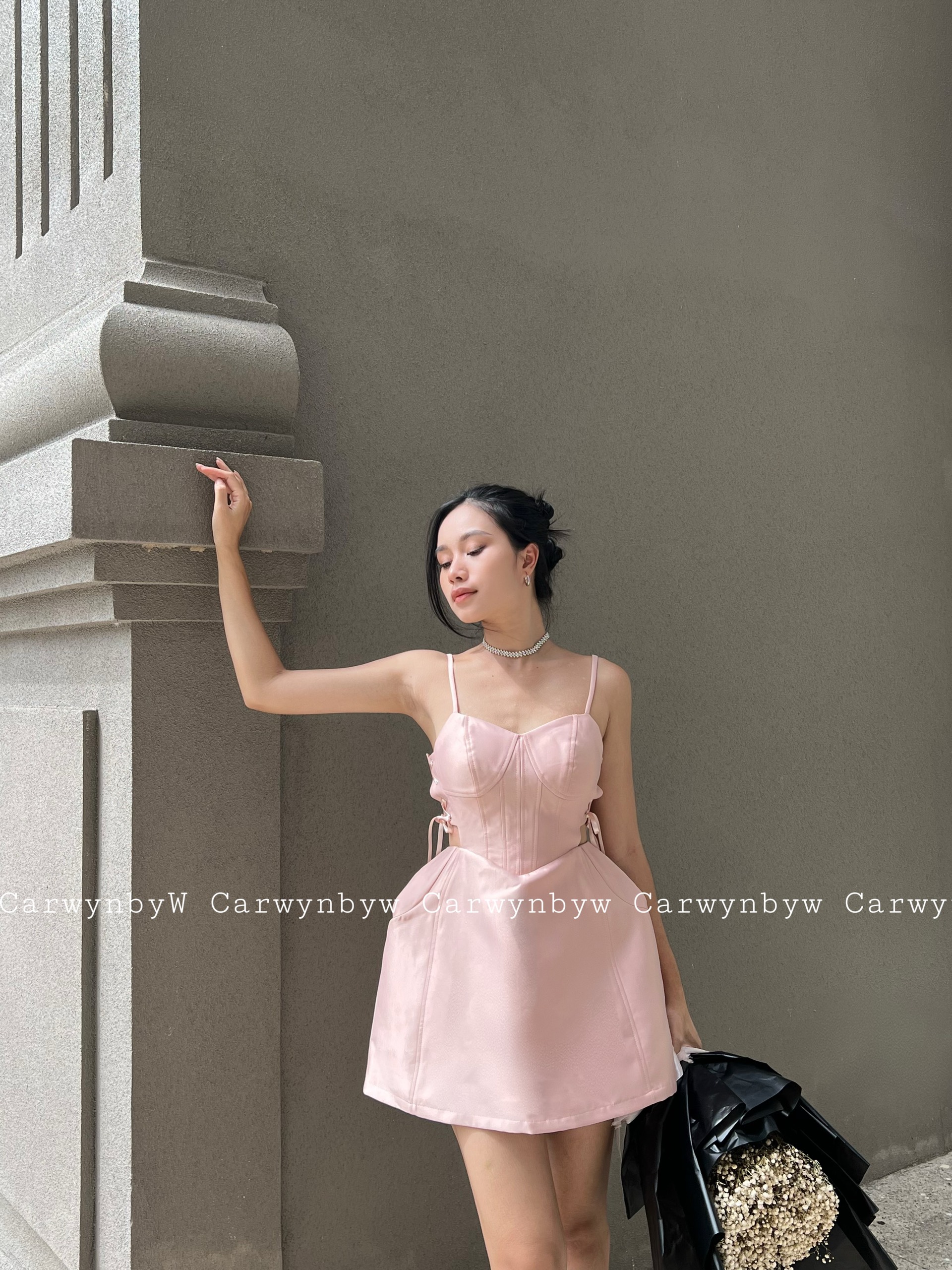 Đầm corset cúp ngực đan dây có lót quần