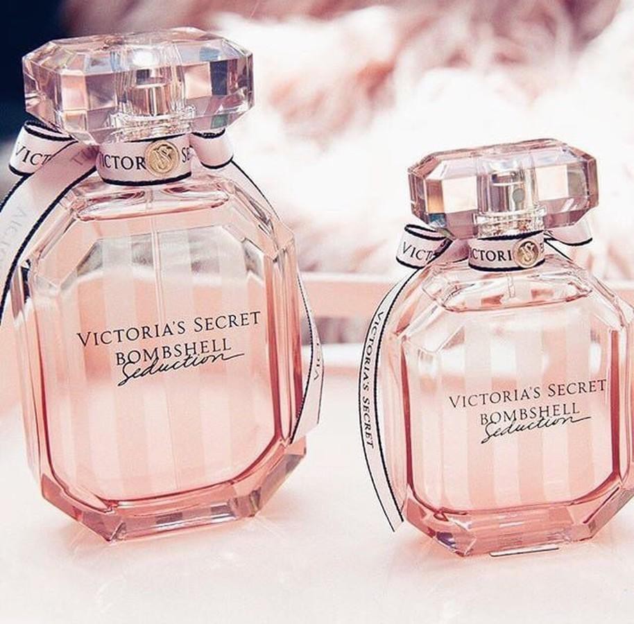 Nước hoa Victoria hồng 100ml