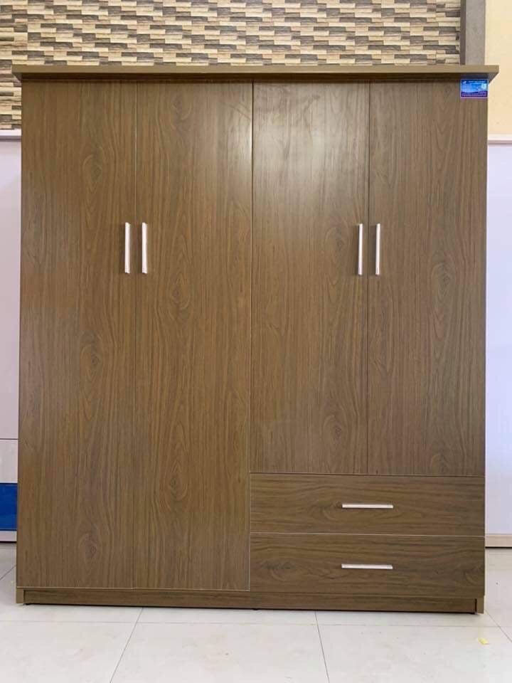 Tủ quần áo/ Tủ trẻ em/ Tủ nhựa đài loan giá rẻ KT 1m65*1m85*50cm. 4 cánh màu nâu vân gỗ.  Thiết kế ngăn cây treo lớn, và 2 ngăn kéo lớn. Bảo hành 5 năm. Chỉ nhận ship HCM, Bình Dương, Biên Hòa miễn phí