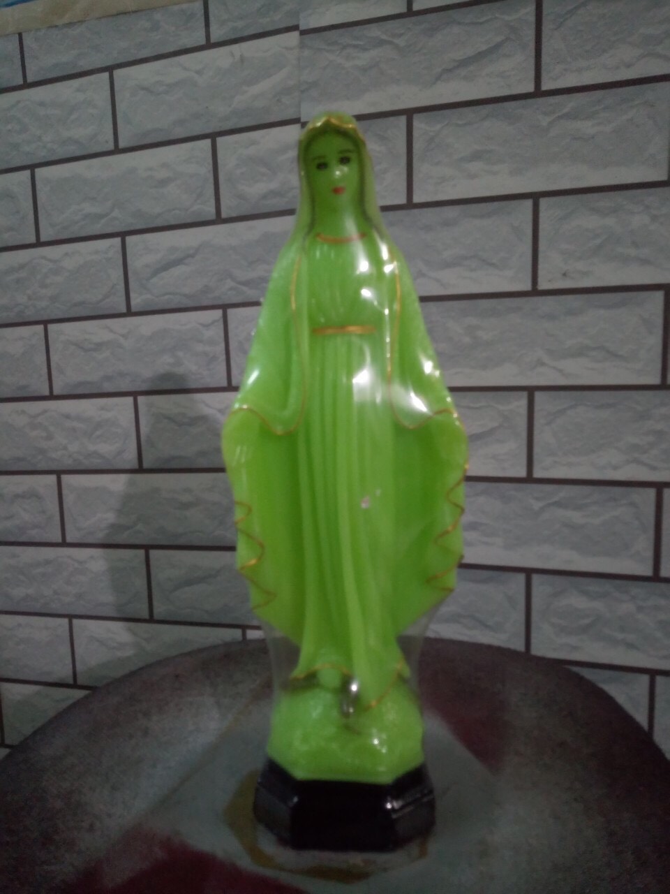 6b.tượng đúc mẹ ban ơn dạ quang 13cm
