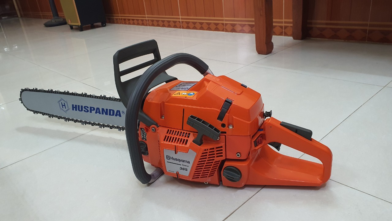 Máy cưa xích chạy xăng huspvarna 365 Thụy điển-chuyên dụng