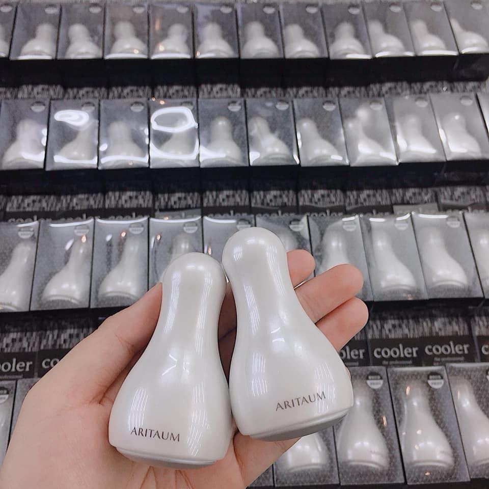Thanh lăn massage lạnh da mặt Aritaum Ice Calming Cooler