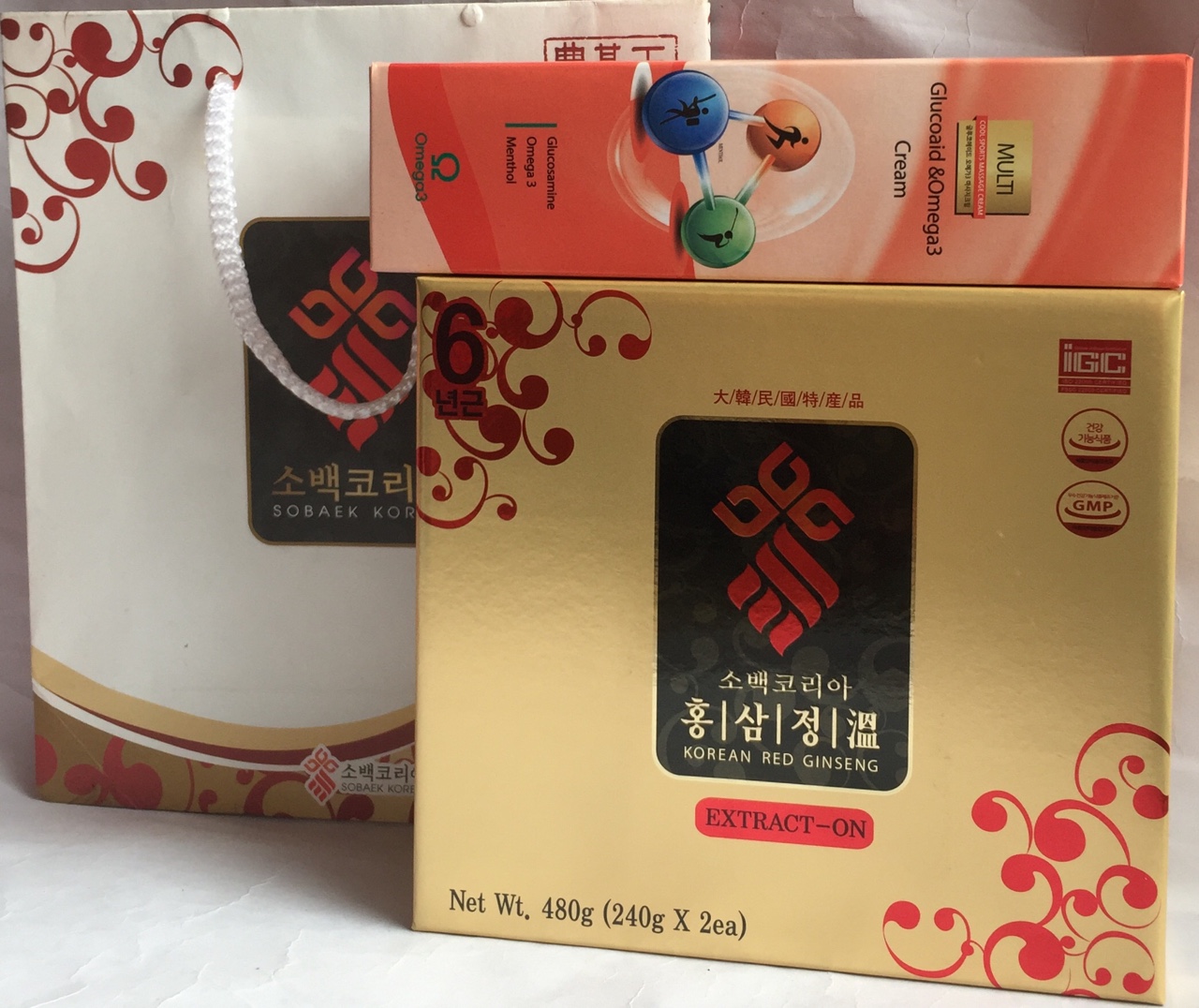 Cao hồng sâm 6 năm sobaek 2 hũ + tặng kèm 1 hộp dầu lạnh xoa bóp khớp multi glucoaid & omega3 cream 165ml