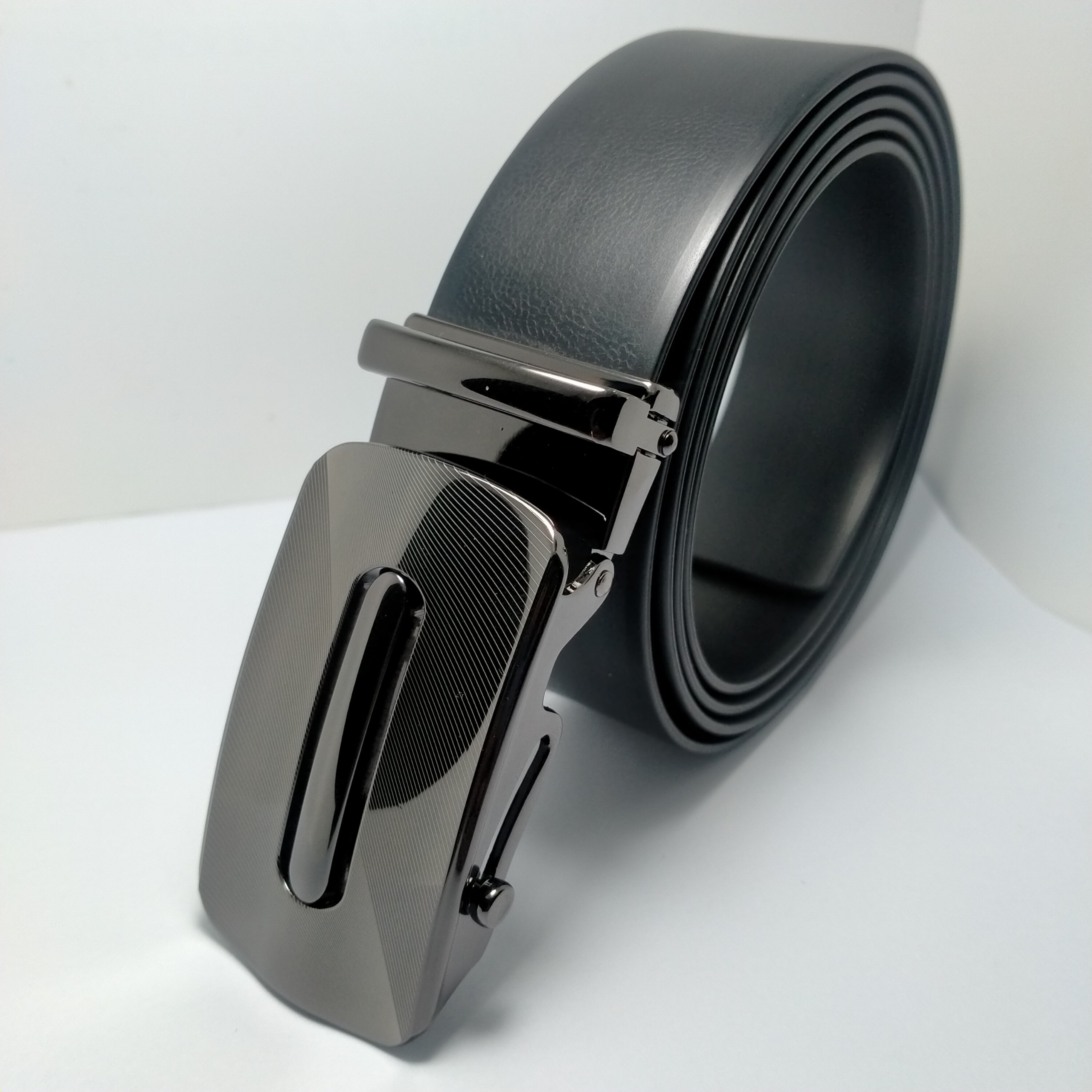 [ HÀNG XỊN ] Thắt Lưng Nam/Dây Nịt Nam Khóa Con Lăn Chống Gỉ Đúc Nguyên Khối Dây Dài 1m3 Người Dưới 100kg Là Đeo Vừa Bảo Hành 1 Năm, Cam Kết Hàng Y Hình, Giảm Giá Cực Sốc Số Lượng Có Hạn