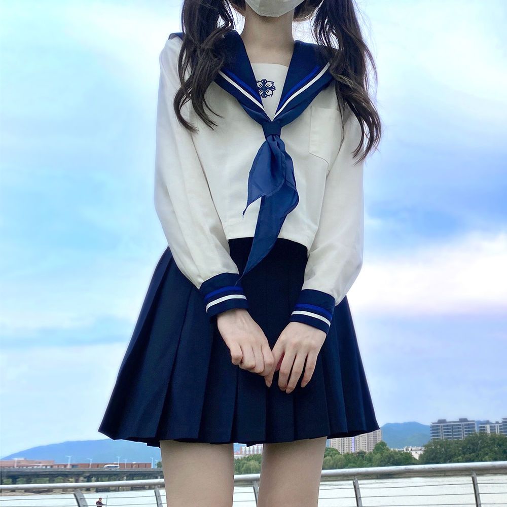 Tiểu Hồ Đồ] Seifuku/ Set váy đồng phục học sinh Nhật Bản xanh than: áo cổ  thủy thủ thêu huy hiệu + khăn + chân váy xòe | Shopee Việt Nam