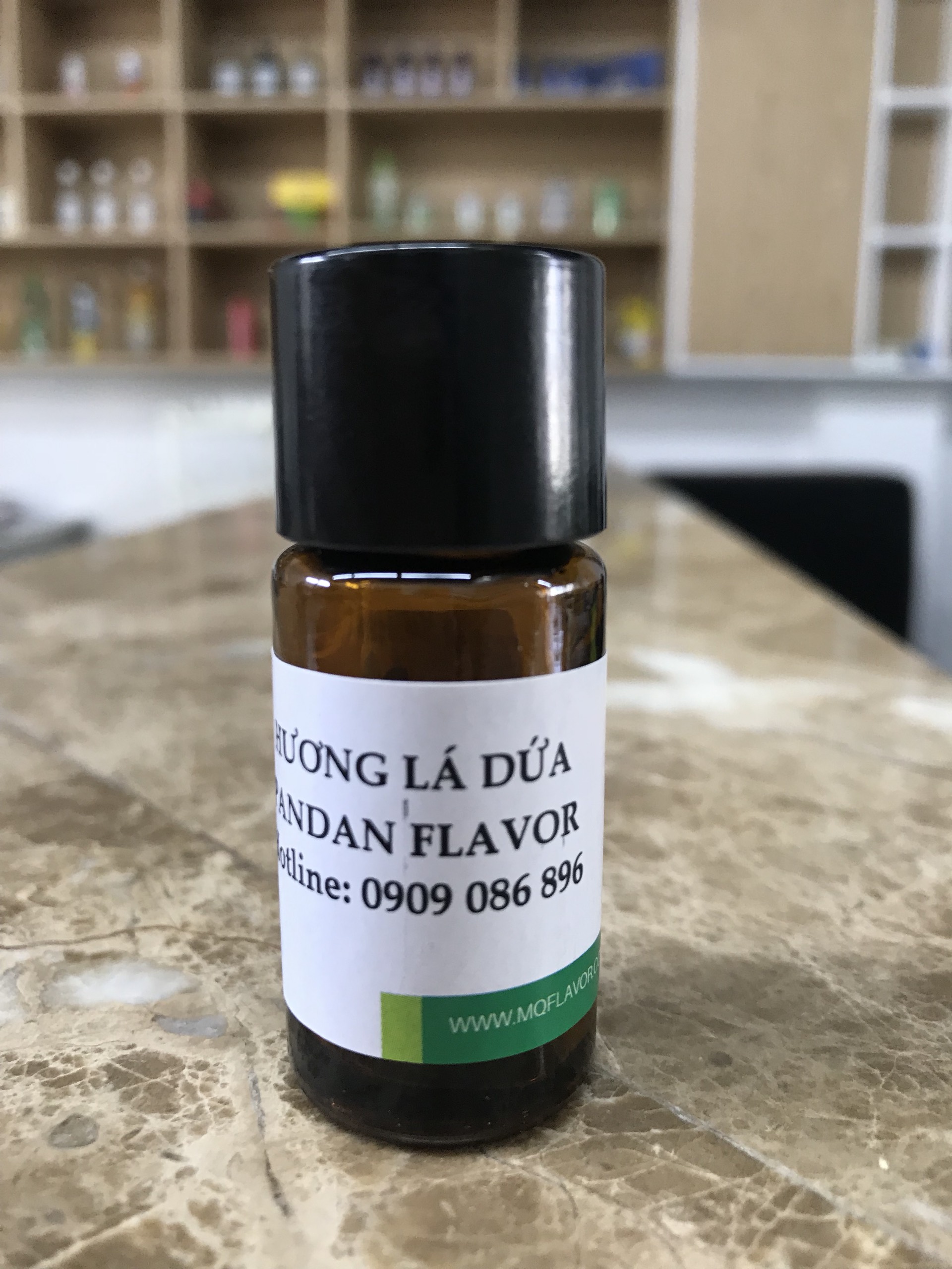 Hương Lá Dứa, Lá Nếp Không Màu Nhập Khẩu - Pandan Flavour MQ International 10ML